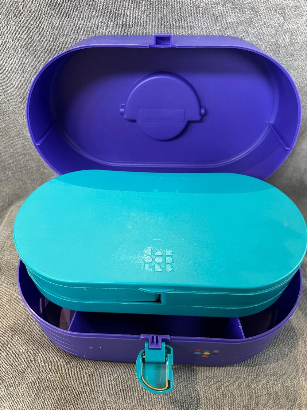 VTG 90’s Caboodles On-The-Go Girl Make-Up Purple Teal Retro Organizer